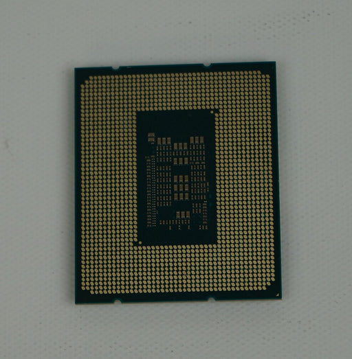 Components-CPUs-Desktops--Intel--CM8071504651904-Open-Box